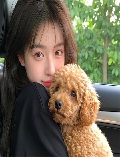 《我爱欲女》色彩运用解析:色调选择与情绪表达分析